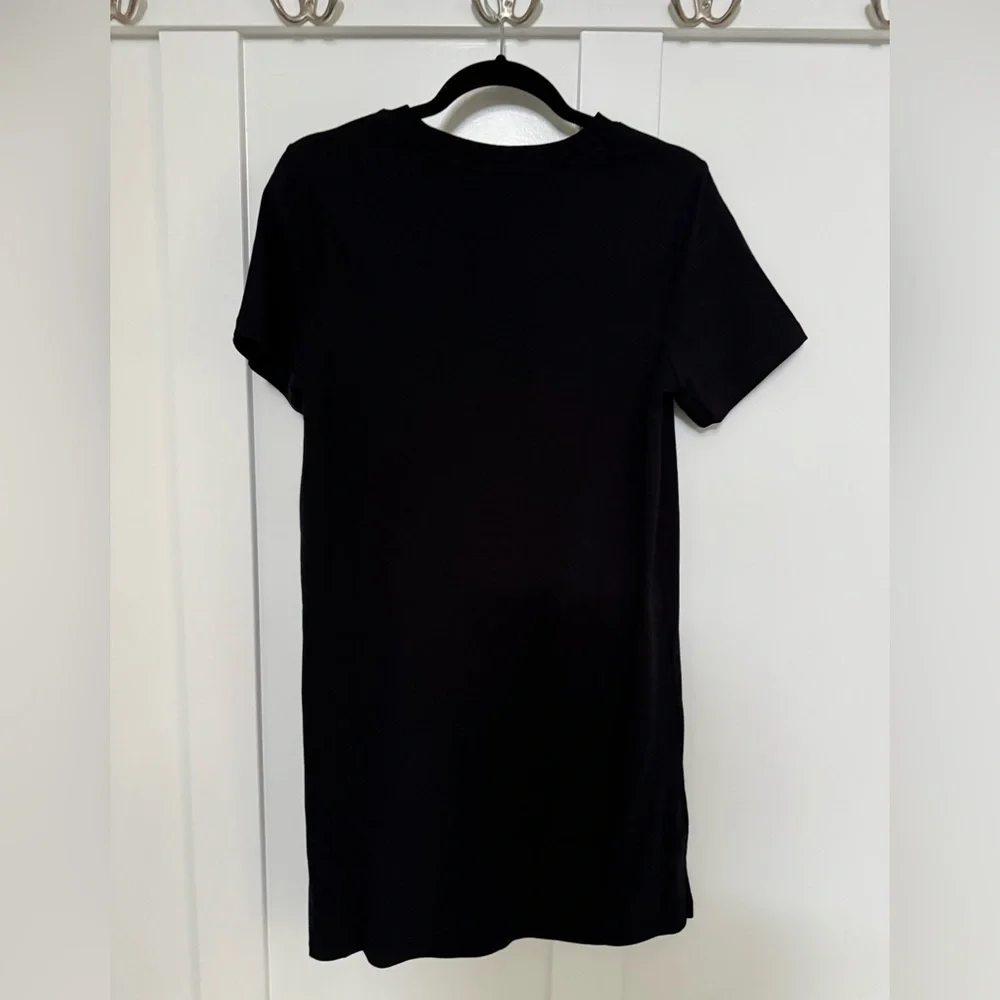 Old Navy Crew Neck Black T-Shirt Dress - Picture 4 of 5